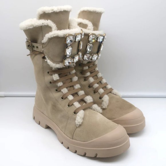 Roger Vivier Walky Viv Crystal Buckle Shearling Boots Beige Suede Size 38.5 - Picture 1 of 11